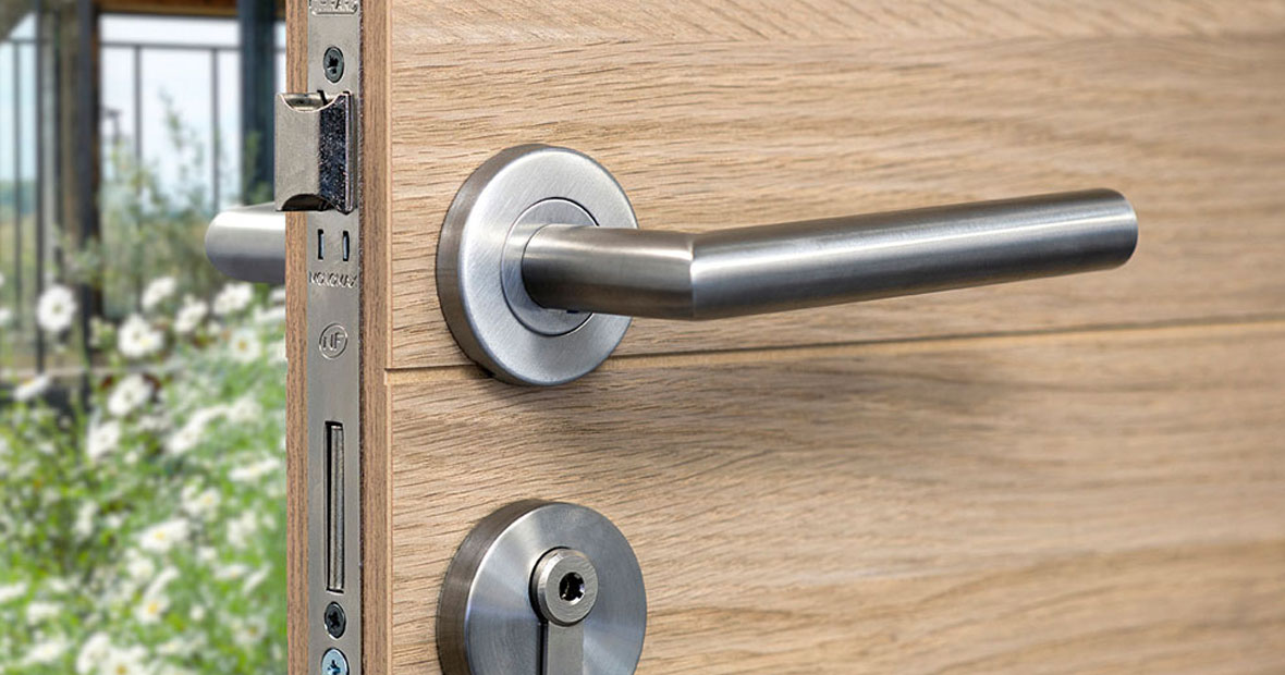 serrure 3 points encastrable